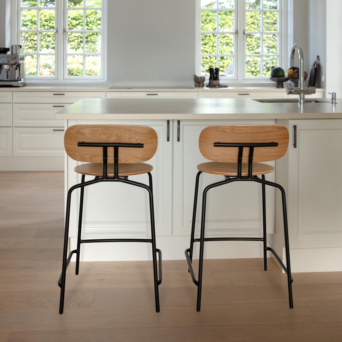 Curious Counter-Stuhl in Shadow präsentiert im Onlineshop von KAQTU Design AG. Barstuhl ist von Umage