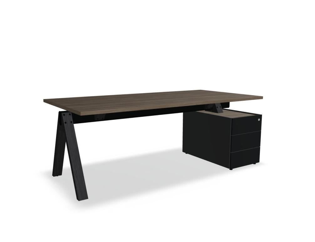 Viga V08PM - Chefschreibtisch mit Container in Dunkle Walnuss präsentiert im Onlineshop von KAQTU Design AG. Schreibtisch ist von Mdd