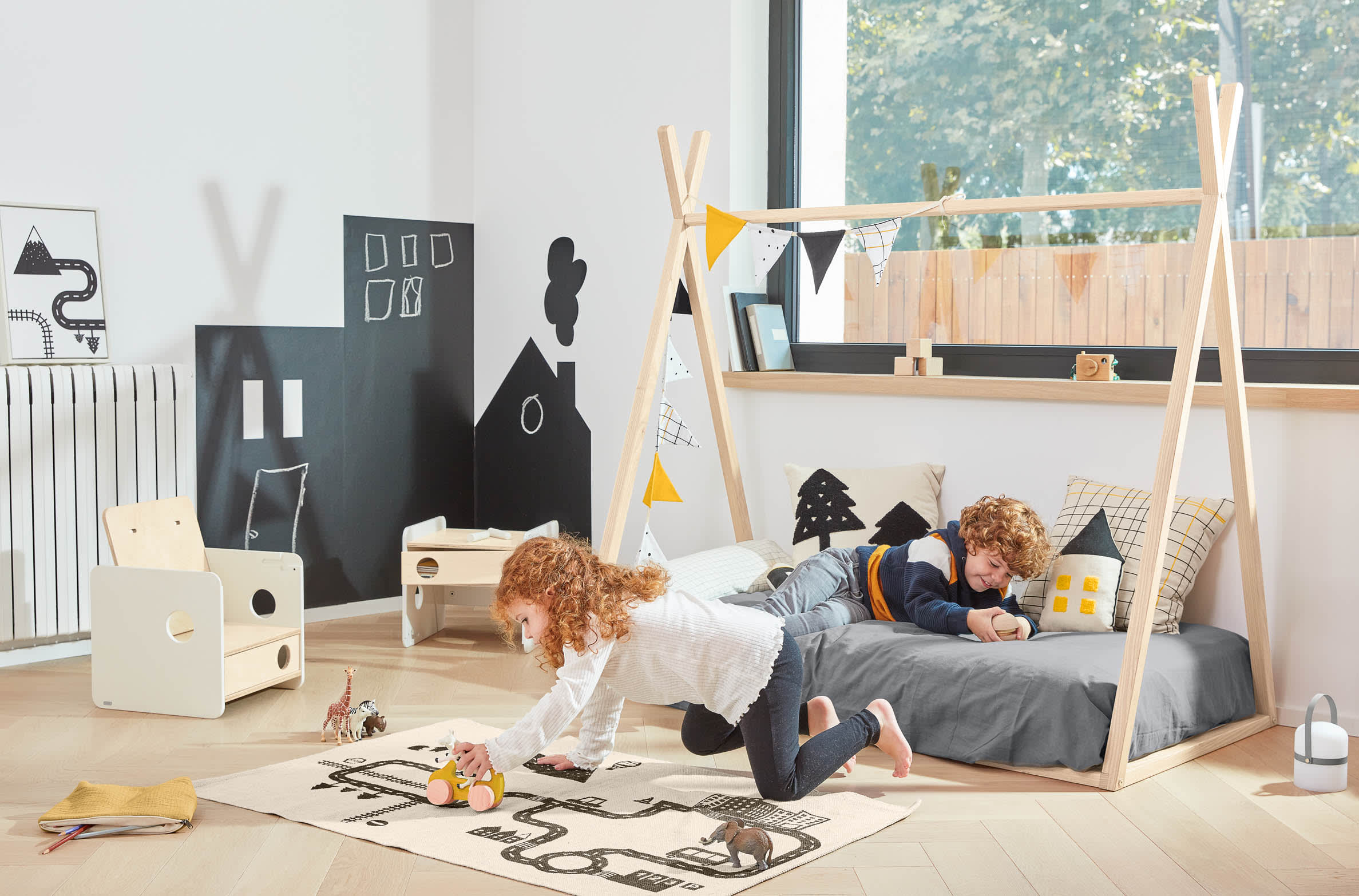 Die Valery Adaptive Foam Matratze 90 x 190 cm von Kave Home vereint Komfort, praktische Reinigung und Sicherheit für einen gesunden Schlaf deines Kindes.