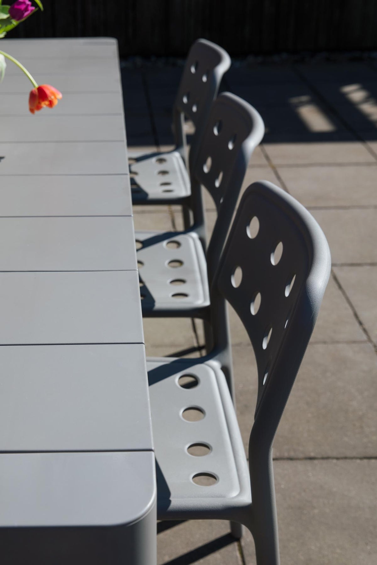 Gartenstuhl Serra Grey in Grau präsentiert im Onlineshop von KAQTU Design AG. Gartenstuhl ist von White Label Living