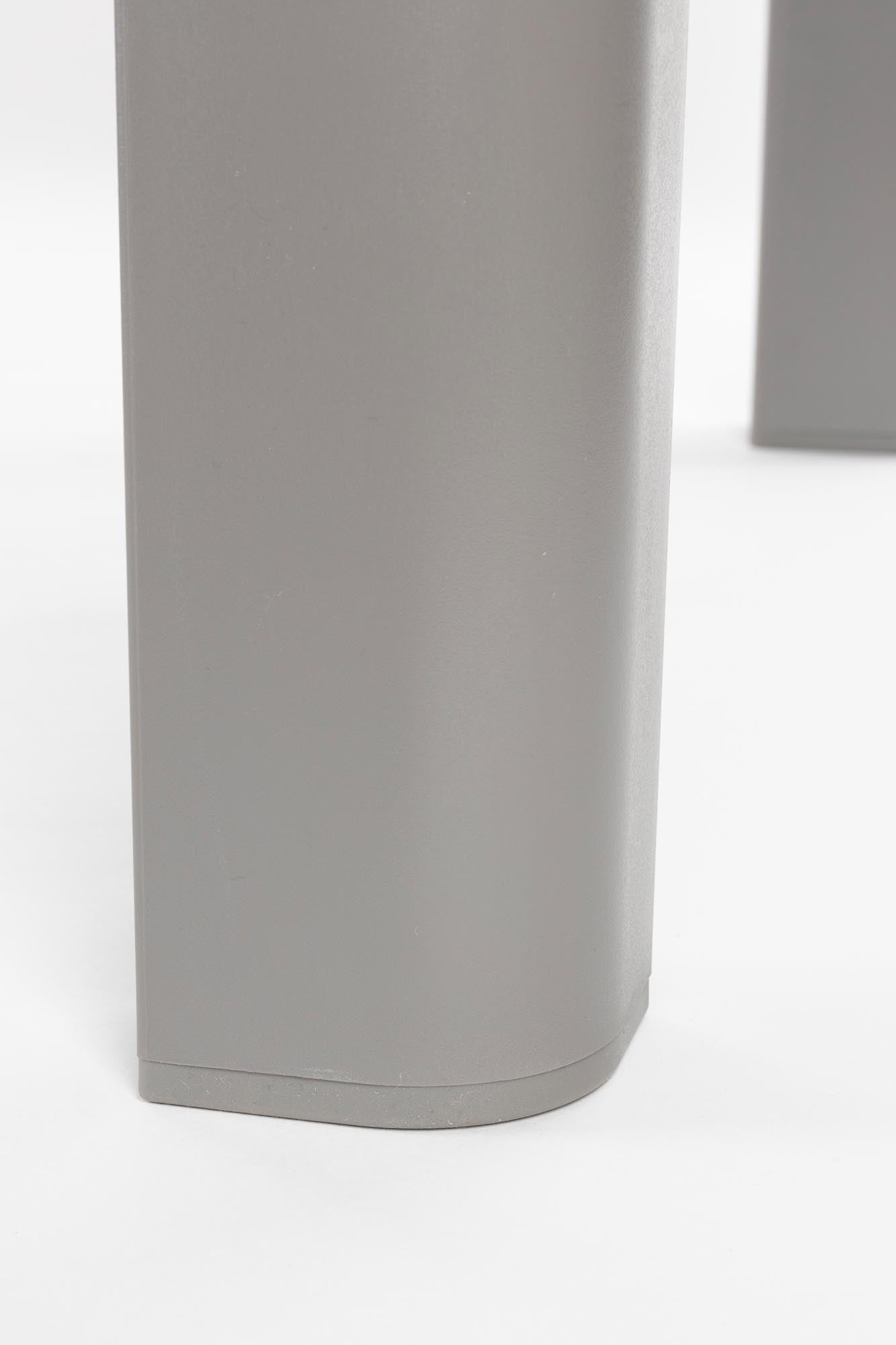 Gestalten Sie Ihre Outdoor-Oase mit dem Gartentisch Alban 220x100 von White Label Living – großzügig, stilvoll und perfekt für gesellige Anlässe.