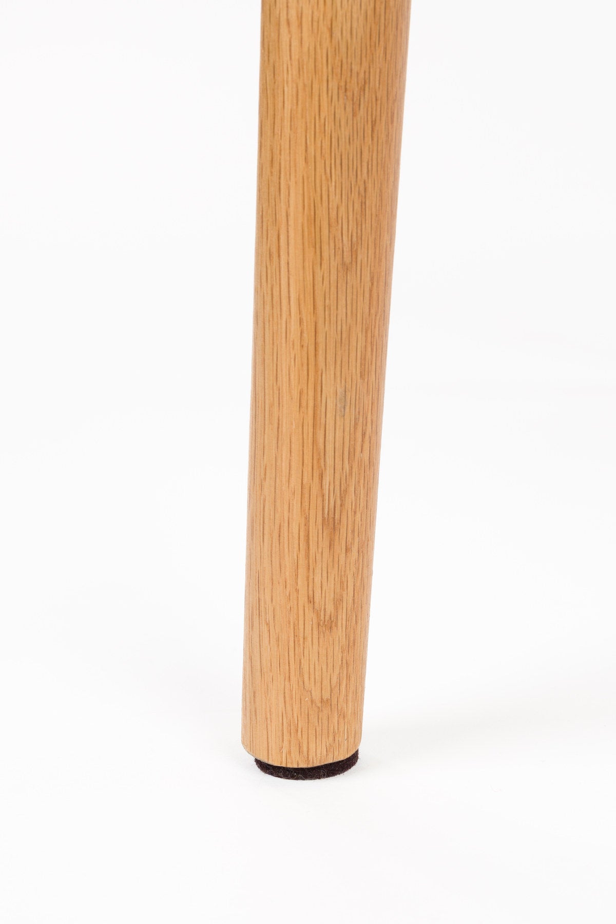 Armlehnstuhl Indy Dark Brown in Braun präsentiert im Onlineshop von KAQTU Design AG. Stuhl mit Armlehne ist von White Label Living