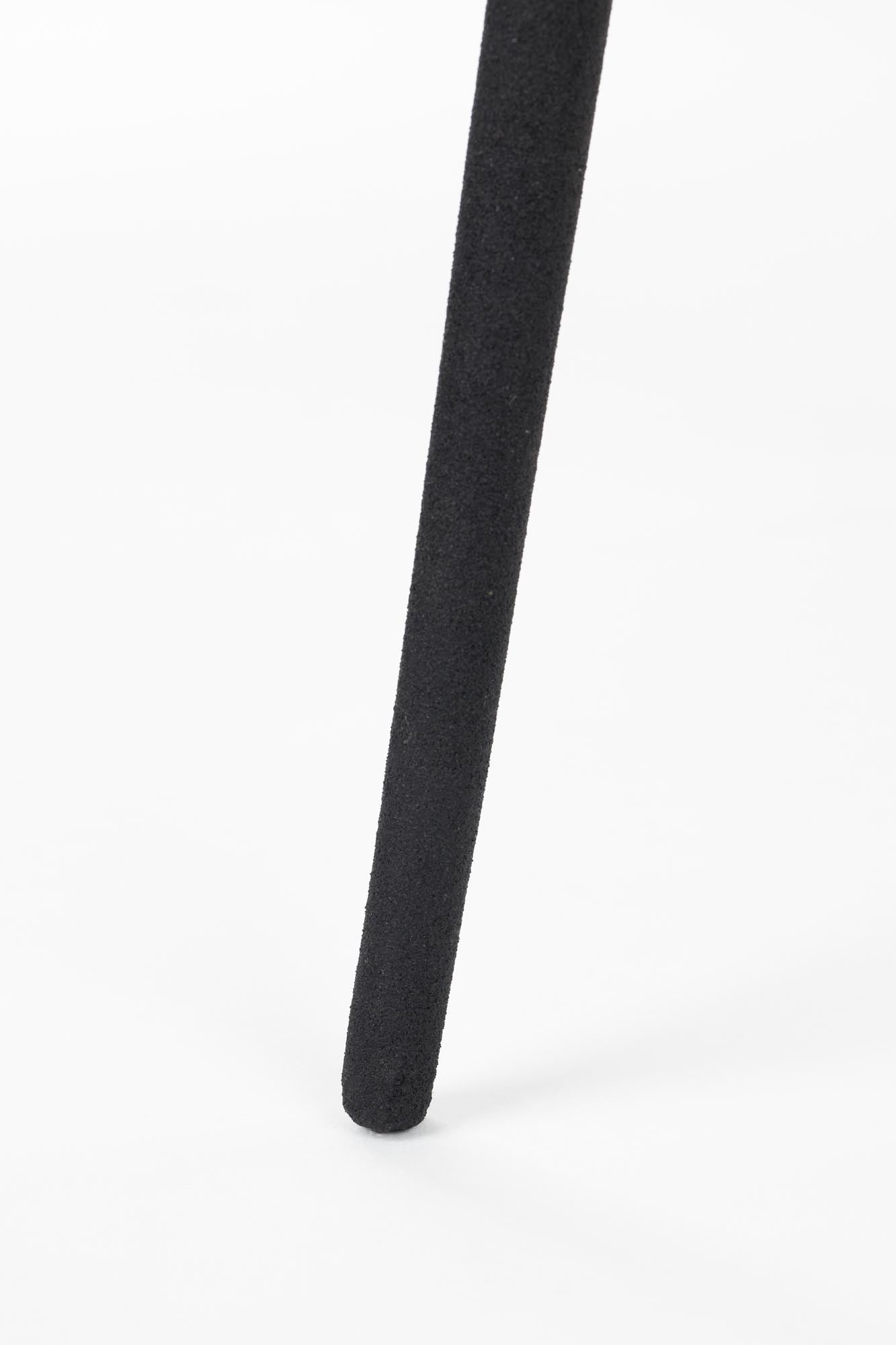 Eleganter Beistelltisch Karrara Grey von White Label Living – perfektes Zusammenspiel aus modernem Design, langlebigen Materialien und vielseitiger Funktionalität.