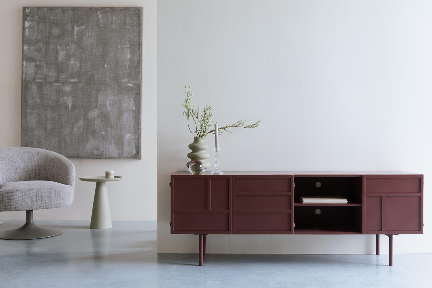 Das Sideboard Davis von White Label Living vereint elegantes Design und praktische Funktionalität in einem stilvollen Möbelstück.
