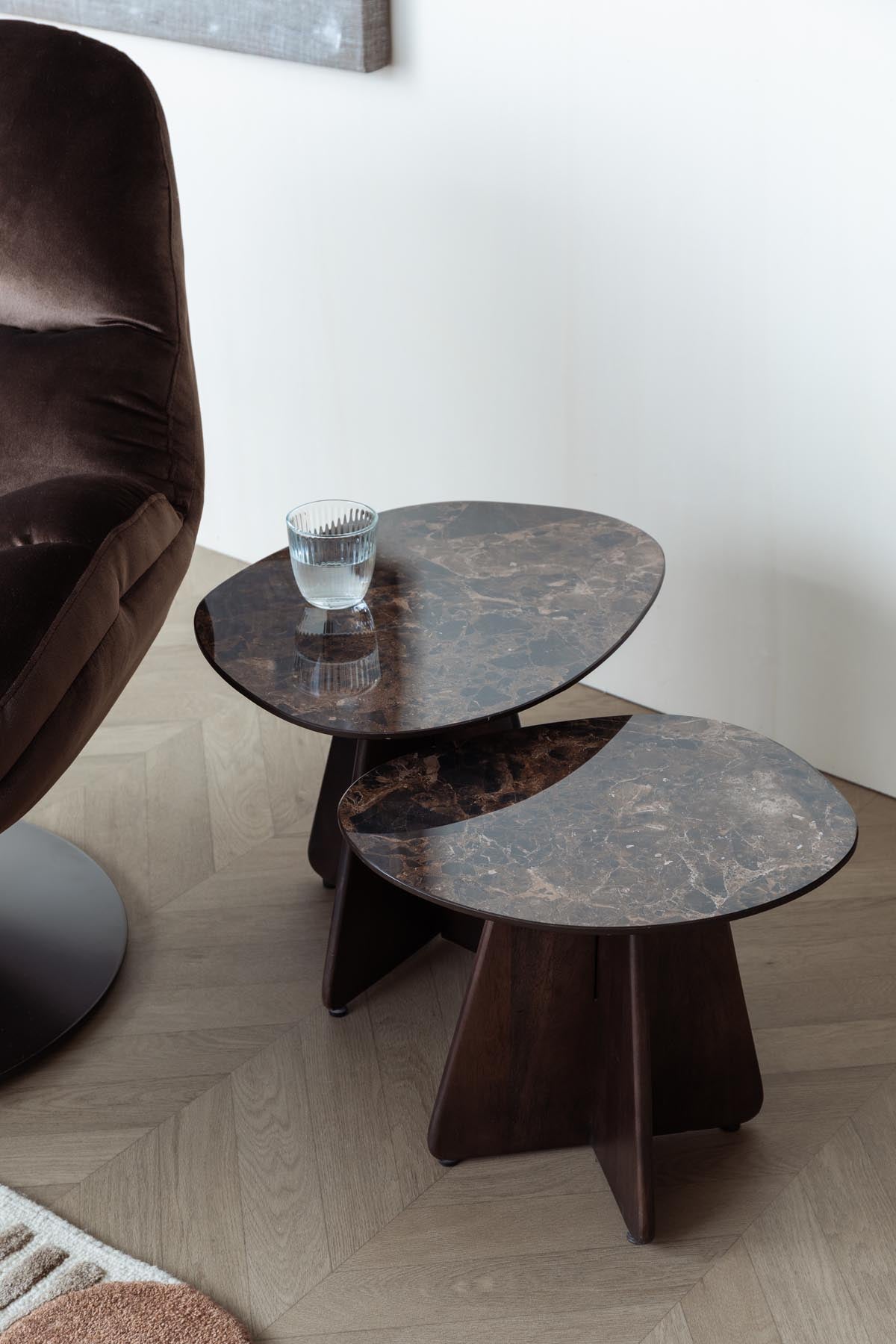 Beistelltisch Naut Set aus 2 in Braun präsentiert im Onlineshop von KAQTU Design AG. Beistelltisch ist von White Label Living