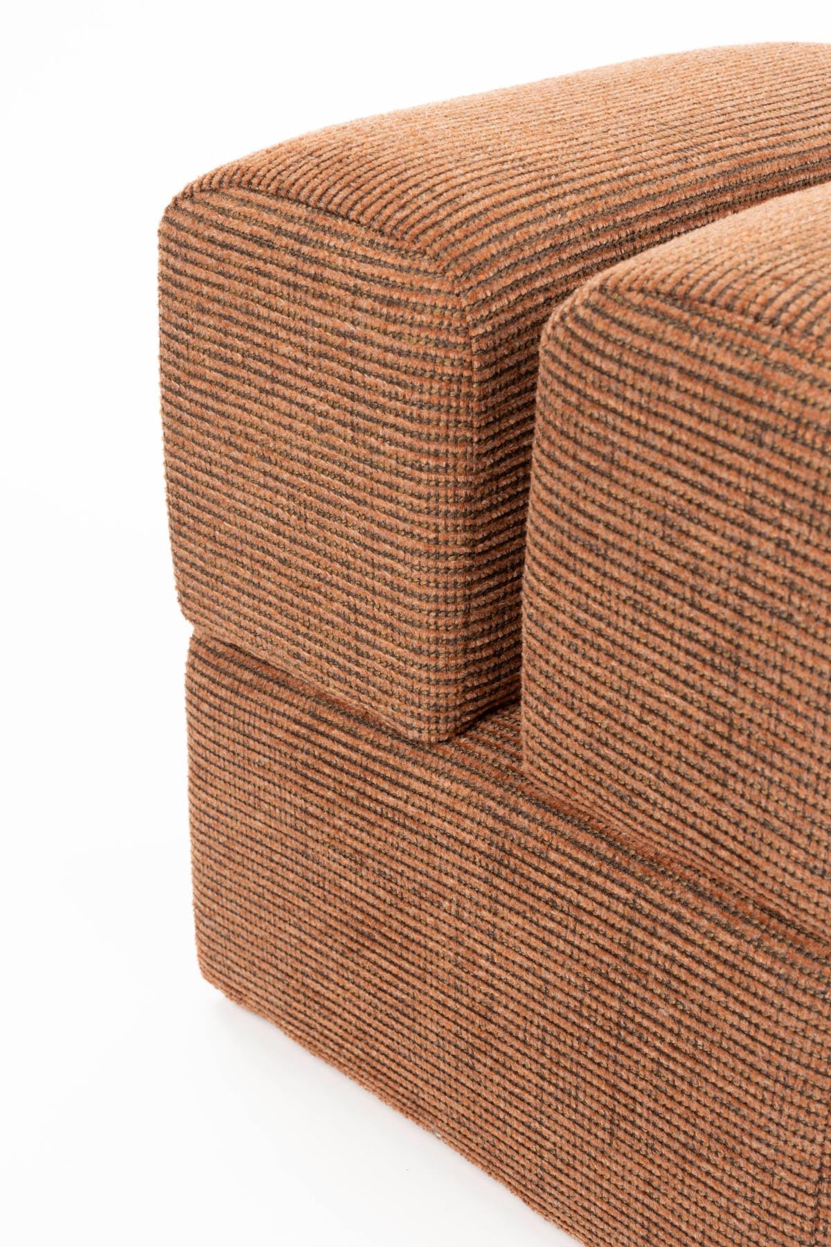 Hocker Staple in Terrakotta präsentiert im Onlineshop von KAQTU Design AG. Hocker ist von White Label Living