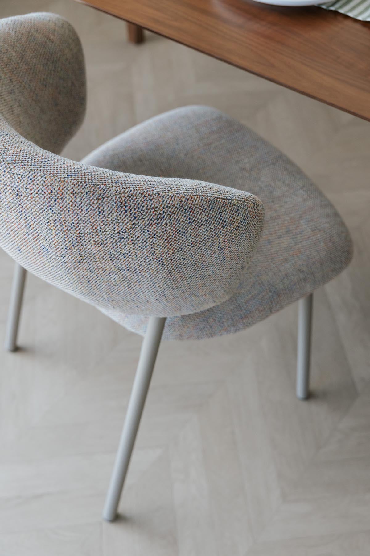 Stuhl Jasmine in Beige präsentiert im Onlineshop von KAQTU Design AG. Stuhl ist von White Label Living