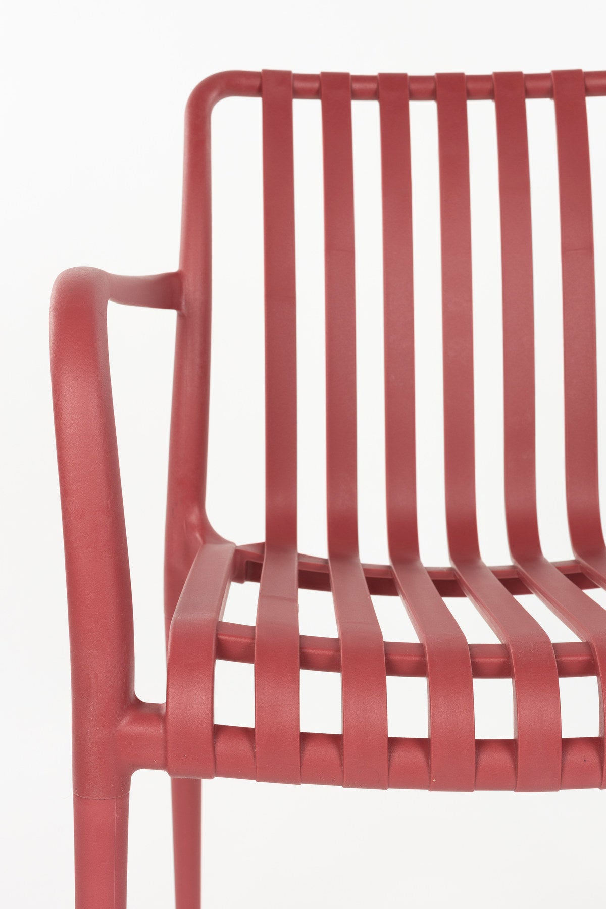 Gartenstuhl Amae in Rot präsentiert im Onlineshop von KAQTU Design AG. Gartenstuhl ist von White Label Living