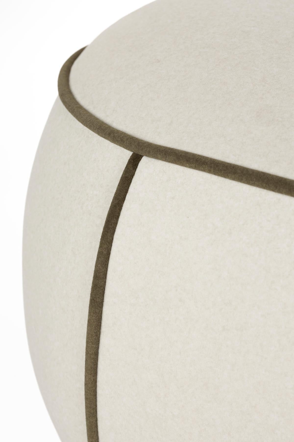 Bank Marina in Weiss präsentiert im Onlineshop von KAQTU Design AG. Sitzbank ist von White Label Living