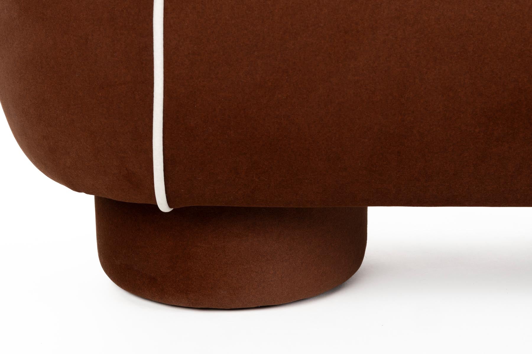 Bank Marina in Rot präsentiert im Onlineshop von KAQTU Design AG. Sitzbank ist von White Label Living