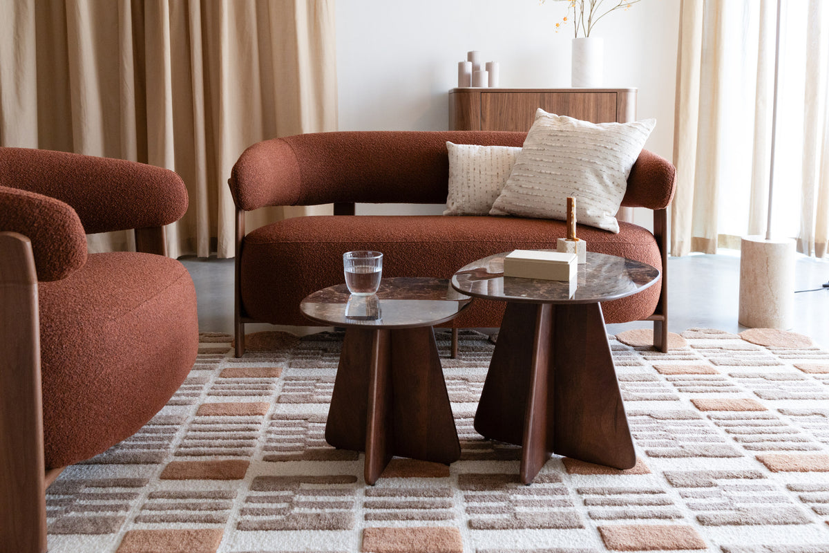 Sofa 2-Sitzer Robyn in Braun präsentiert im Onlineshop von KAQTU Design AG. 2er Sofa ist von White Label Living