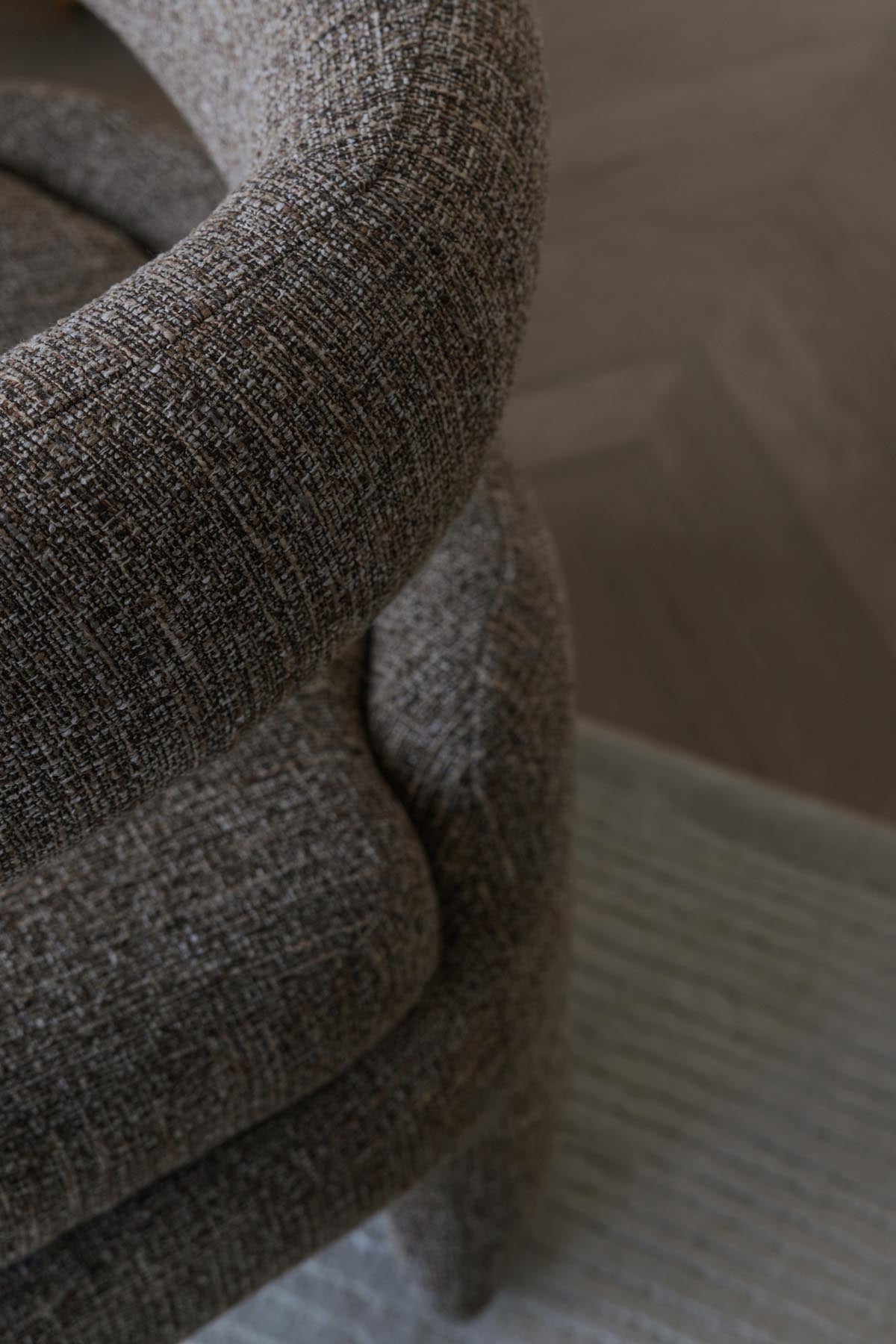 Sessel Nova in Braun präsentiert im Onlineshop von KAQTU Design AG. Sessel ist von White Label Living