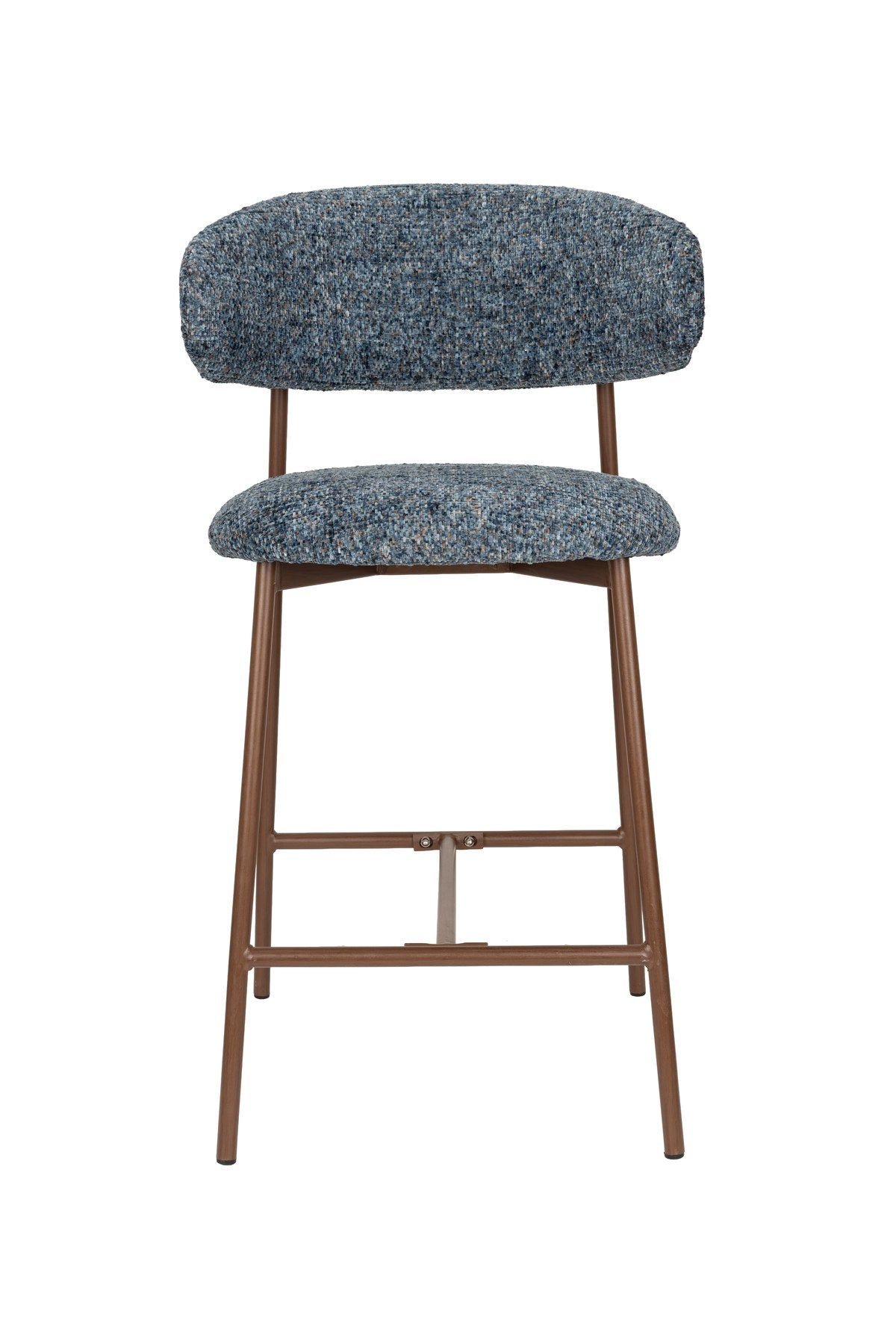 Blauer Barhocker Claes mit meliertem Polyester-Bezug, gepolsterter Sitzfläche und Metallgestell in Walnuss-Holzoptik-Finish.