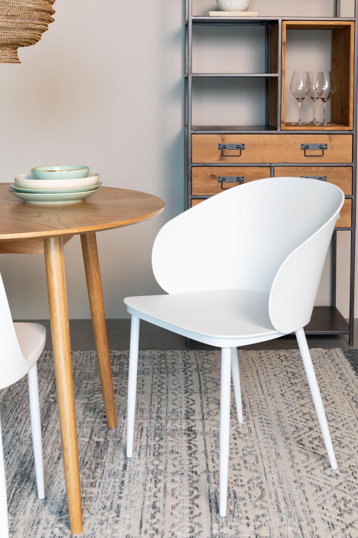 Stuhl GIGI in Weiss präsentiert im Onlineshop von KAQTU Design AG. Stuhl ist von White Label Living