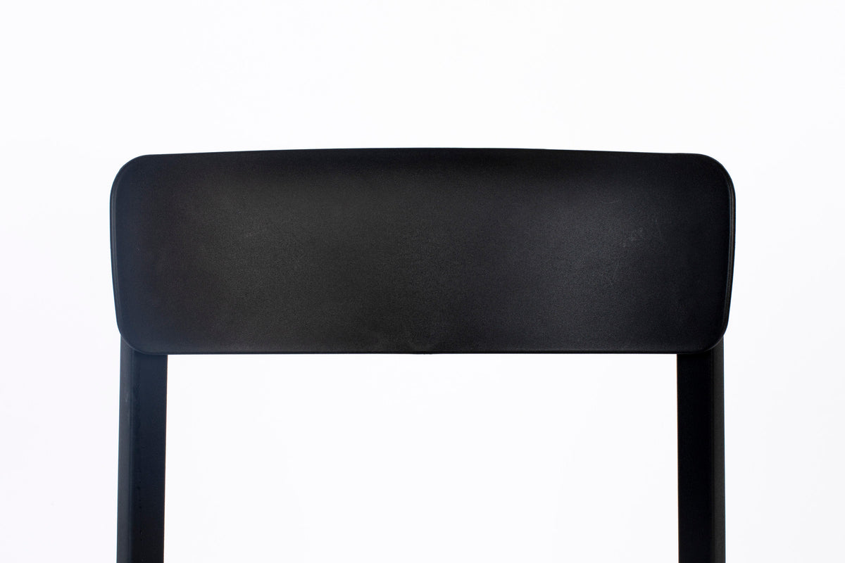 Stuhl Clive in Schwarz präsentiert im Onlineshop von KAQTU Design AG. Stuhl ist von White Label Living