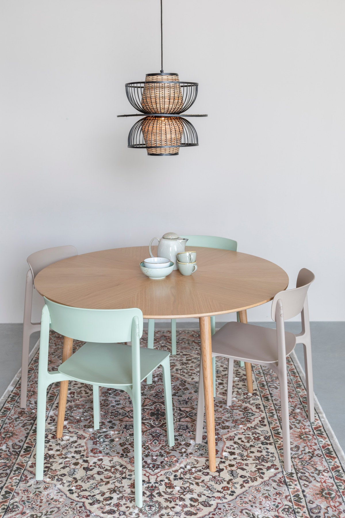 Stuhl Clive in Braun präsentiert im Onlineshop von KAQTU Design AG. Stuhl ist von White Label Living