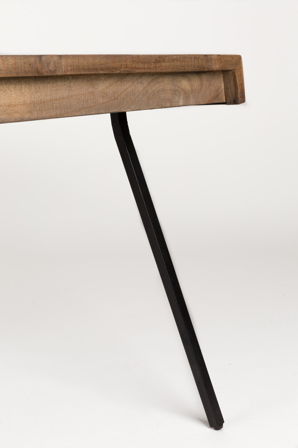 Tisch Suri in Braun präsentiert im Onlineshop von KAQTU Design AG. Esstisch ist von White Label Living