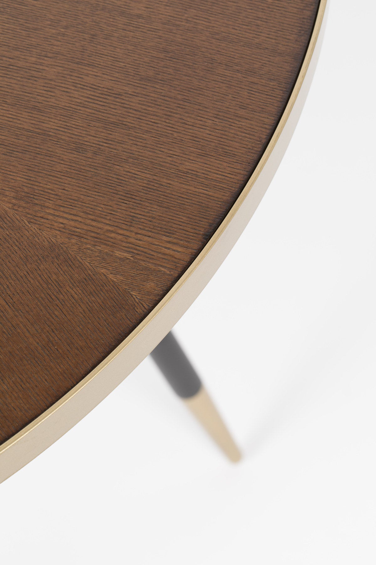 Tisch DENISE rund in Mehrfarbig präsentiert im Onlineshop von KAQTU Design AG. Esstisch ist von White Label Living