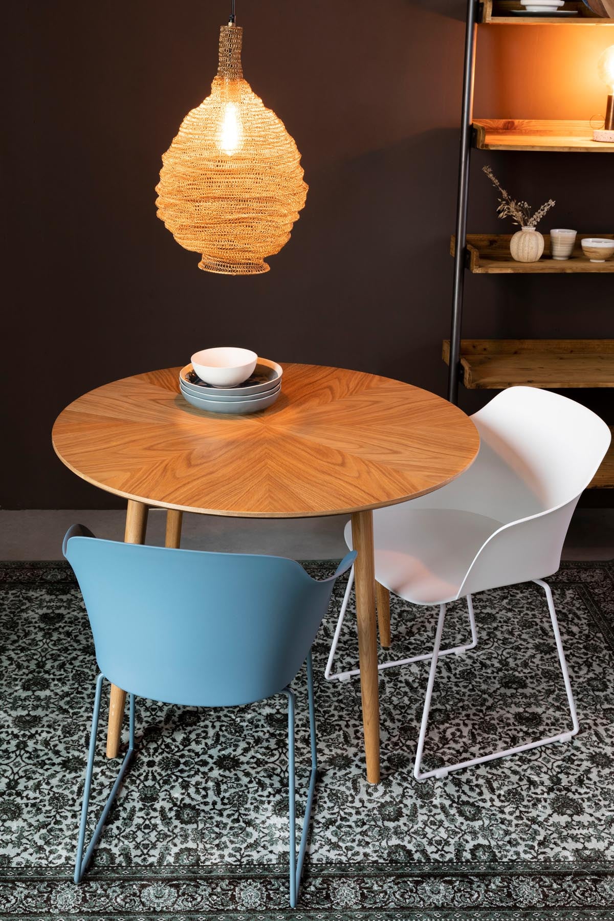 Tisch Fabio rund in Braun präsentiert im Onlineshop von KAQTU Design AG. Esstisch ist von White Label Living