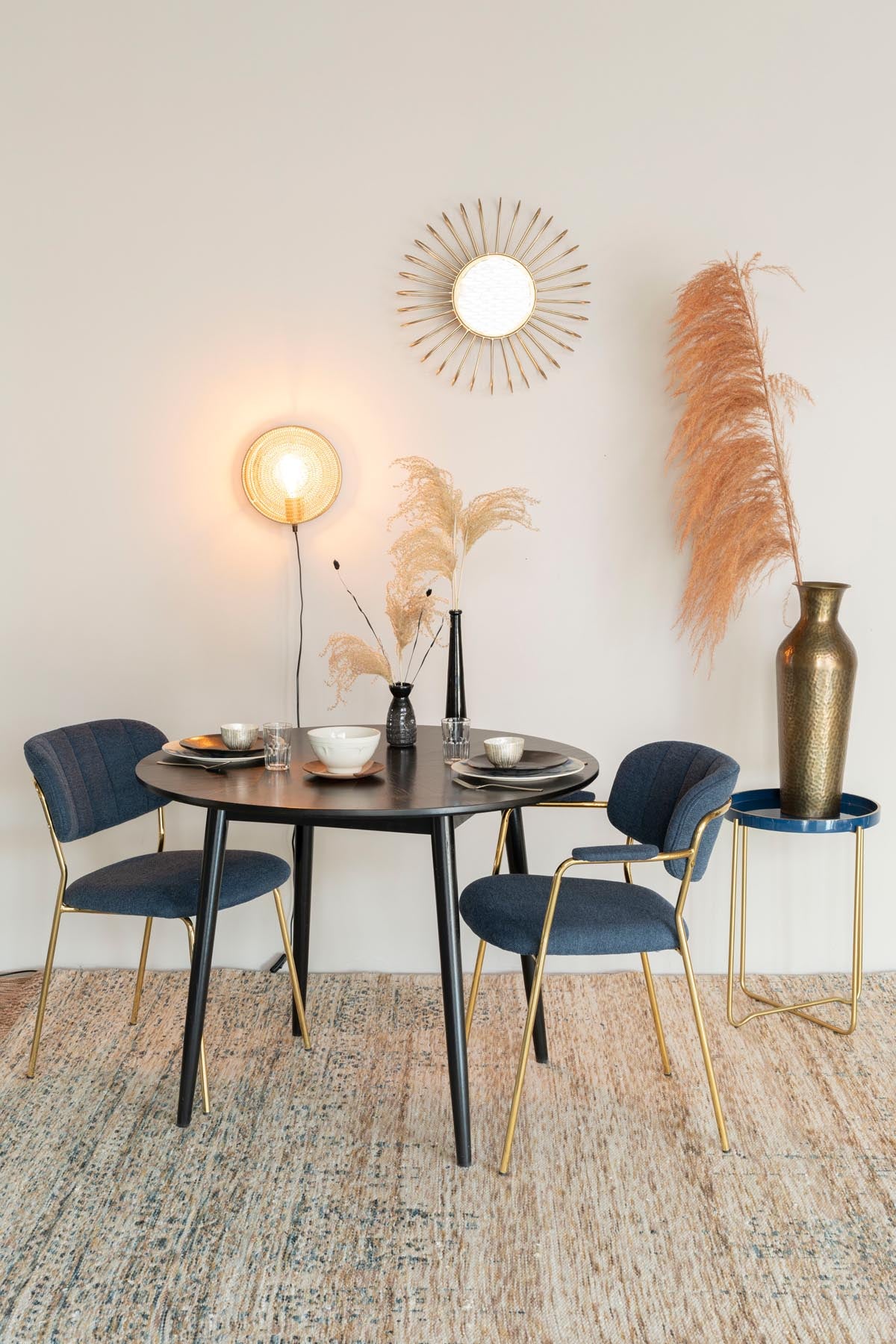 Tisch Fabio rund in Schwarz präsentiert im Onlineshop von KAQTU Design AG. Esstisch ist von White Label Living