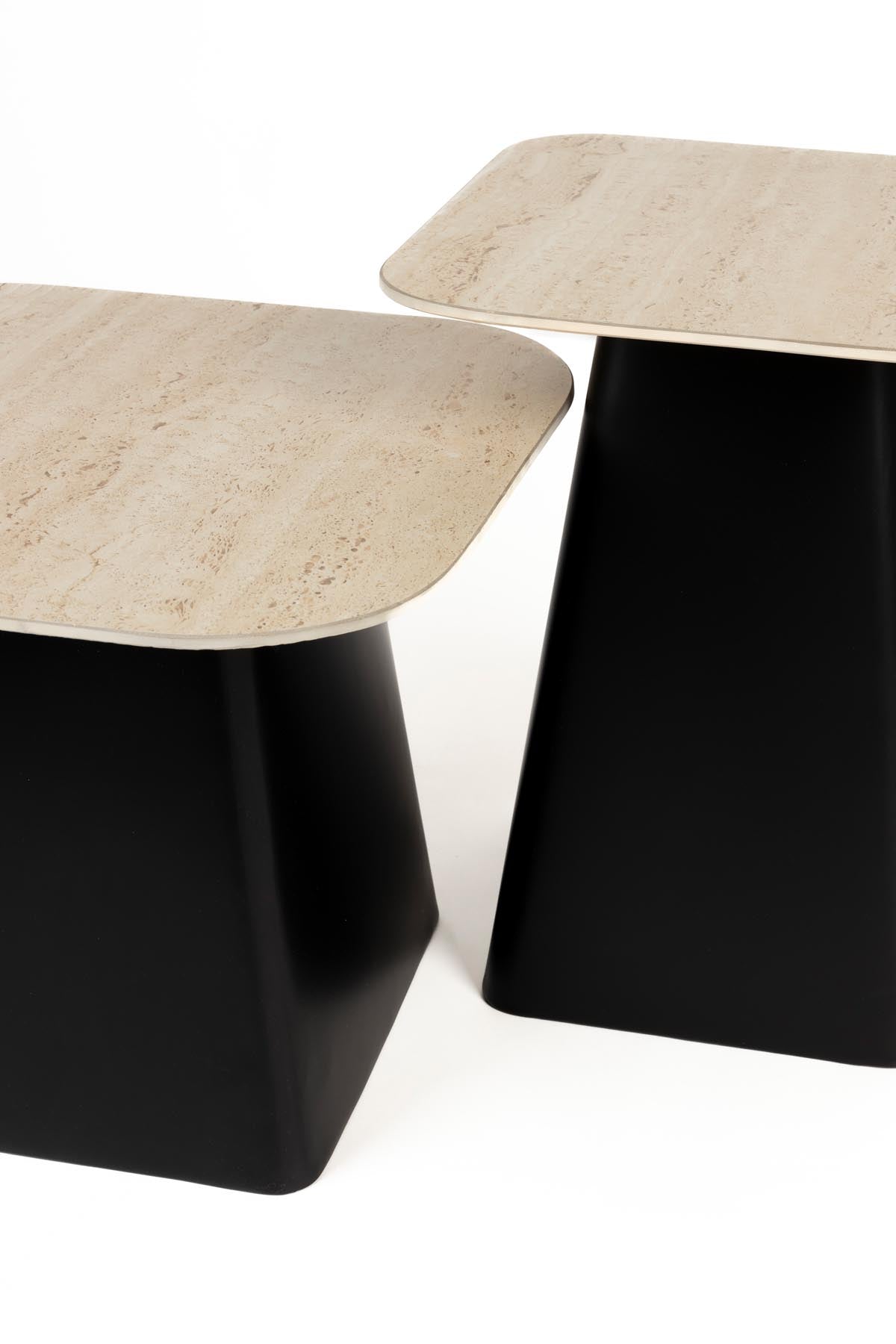 Neues Beistelltisch-Set 2tlg in beige präsentiert im Onlineshop von KAQTU Design AG. Beistelltisch ist von White Label Living