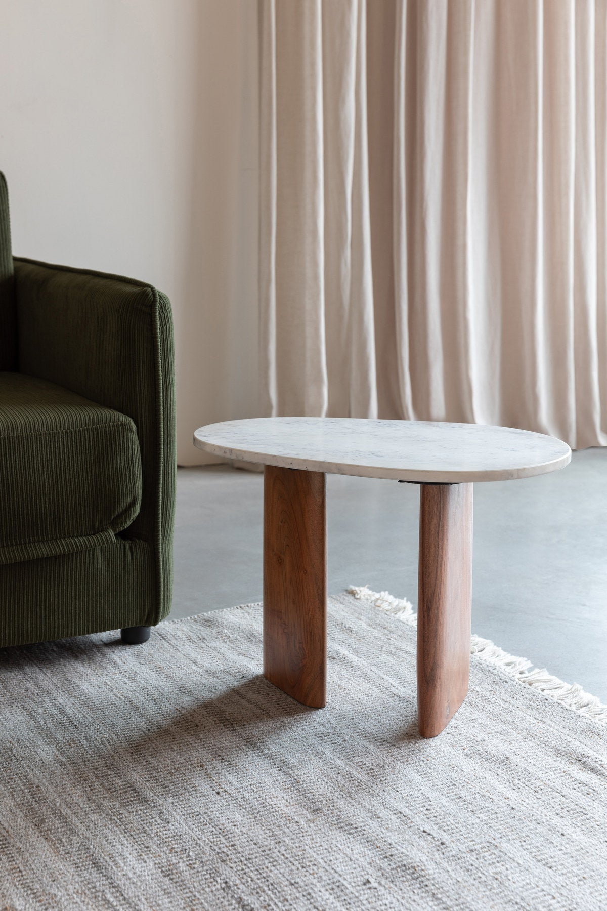 Tanda Beistelltisch in beige präsentiert im Onlineshop von KAQTU Design AG. Beistelltisch ist von White Label Living