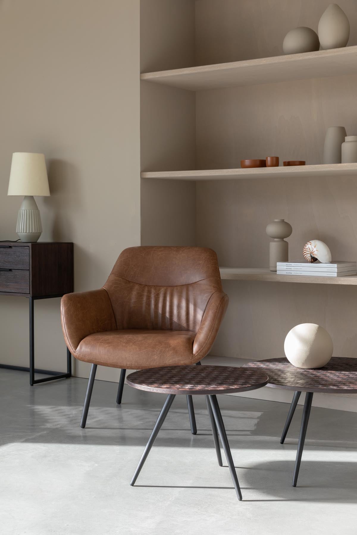 Webster Kaffee- und Beistelltisch 2er-Set in Braun präsentiert im Onlineshop von KAQTU Design AG. Couchtisch ist von White Label Living
