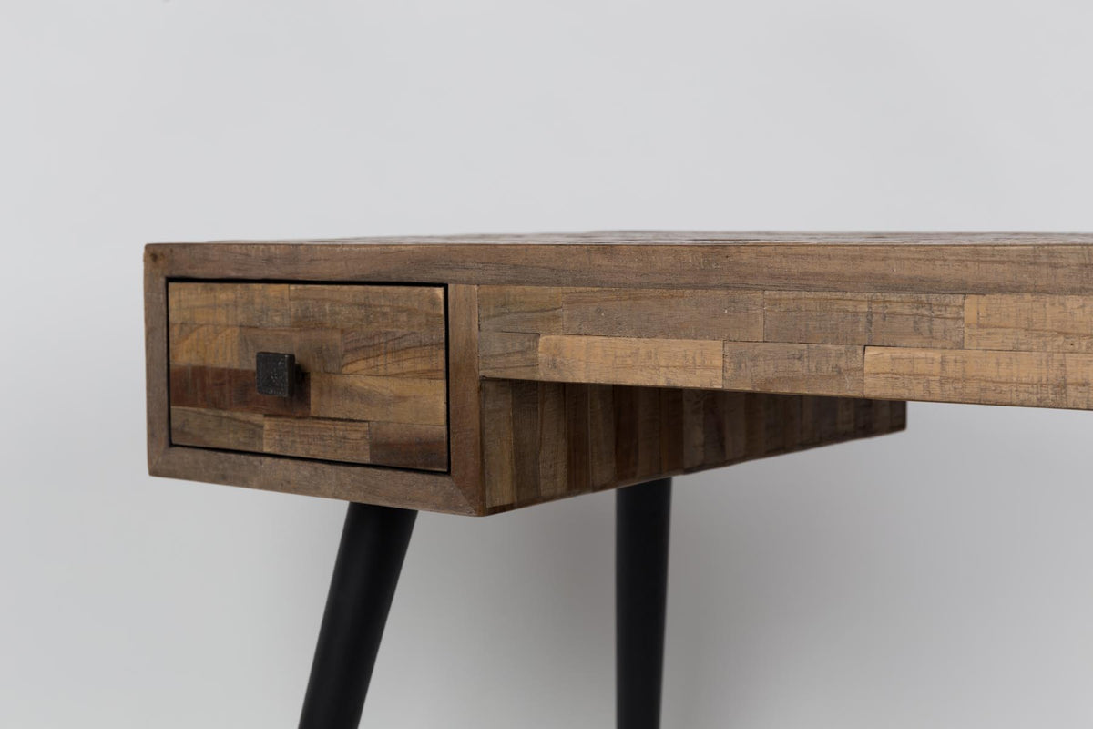 Schreibtisch LEO in Braun präsentiert im Onlineshop von KAQTU Design AG. Schreibtisch ist von White Label Living
