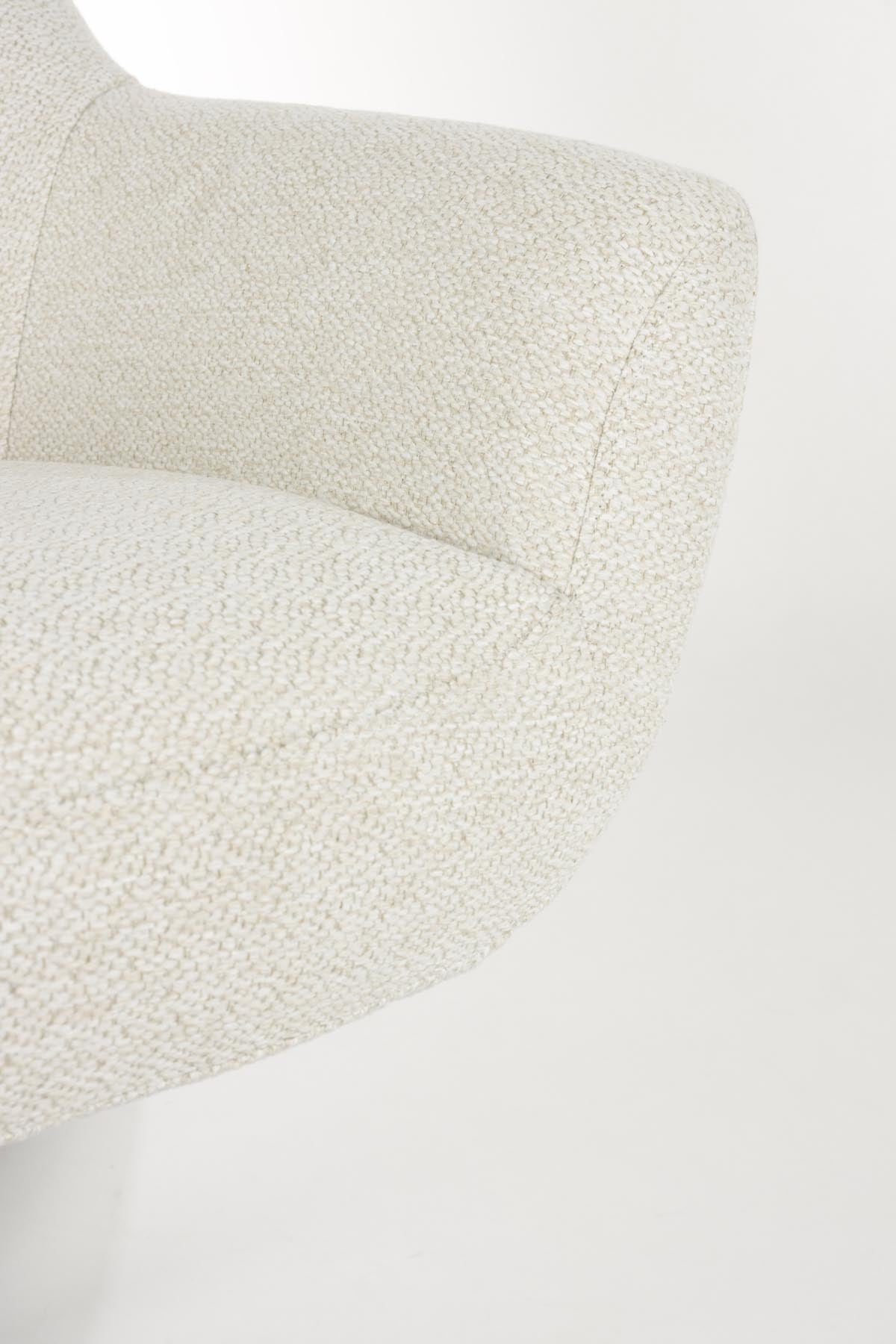 Sessel Yuki in Weiss präsentiert im Onlineshop von KAQTU Design AG. Sessel mit Armlehnen ist von White Label Living