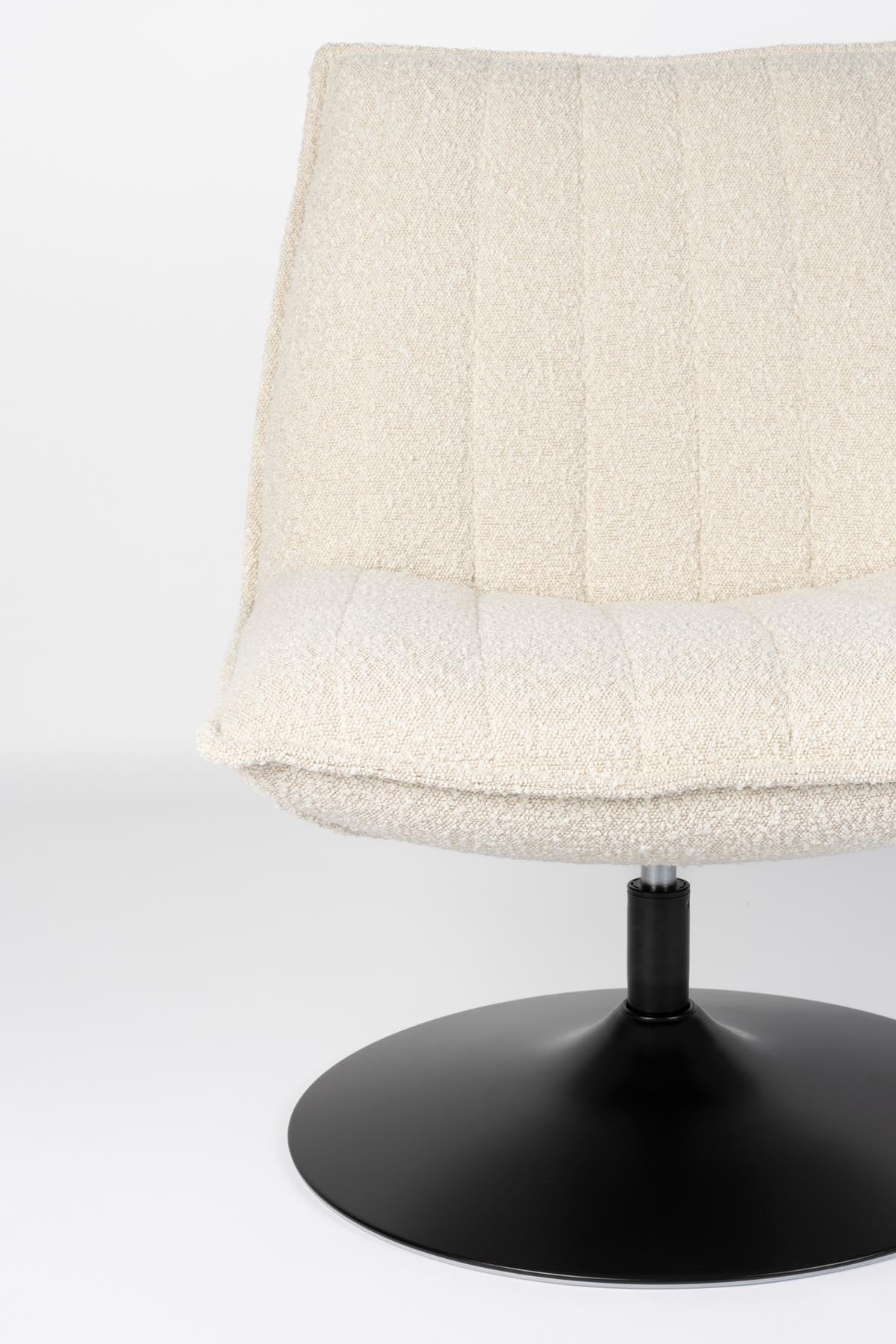 Loungesessel JAX in Weiss präsentiert im Onlineshop von KAQTU Design AG. Sessel ist von White Label Living