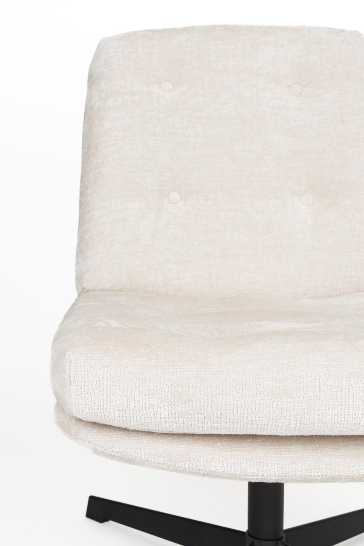 Kai Sessel in Weiss präsentiert im Onlineshop von KAQTU Design AG. Sessel ist von White Label Living
