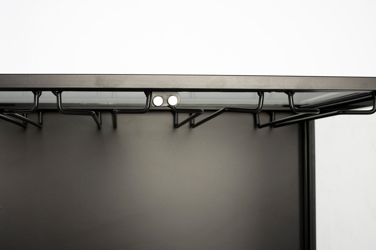 Weinregal ROB in Schwarz präsentiert im Onlineshop von KAQTU Design AG. Weinregal ist von White Label Living