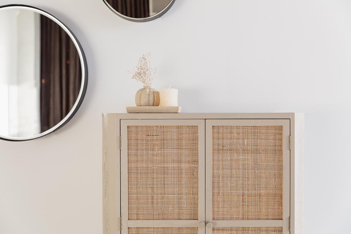 Cabinet Amaya Low 2do in beige präsentiert im Onlineshop von KAQTU Design AG. Cabinet ist von White Label Living