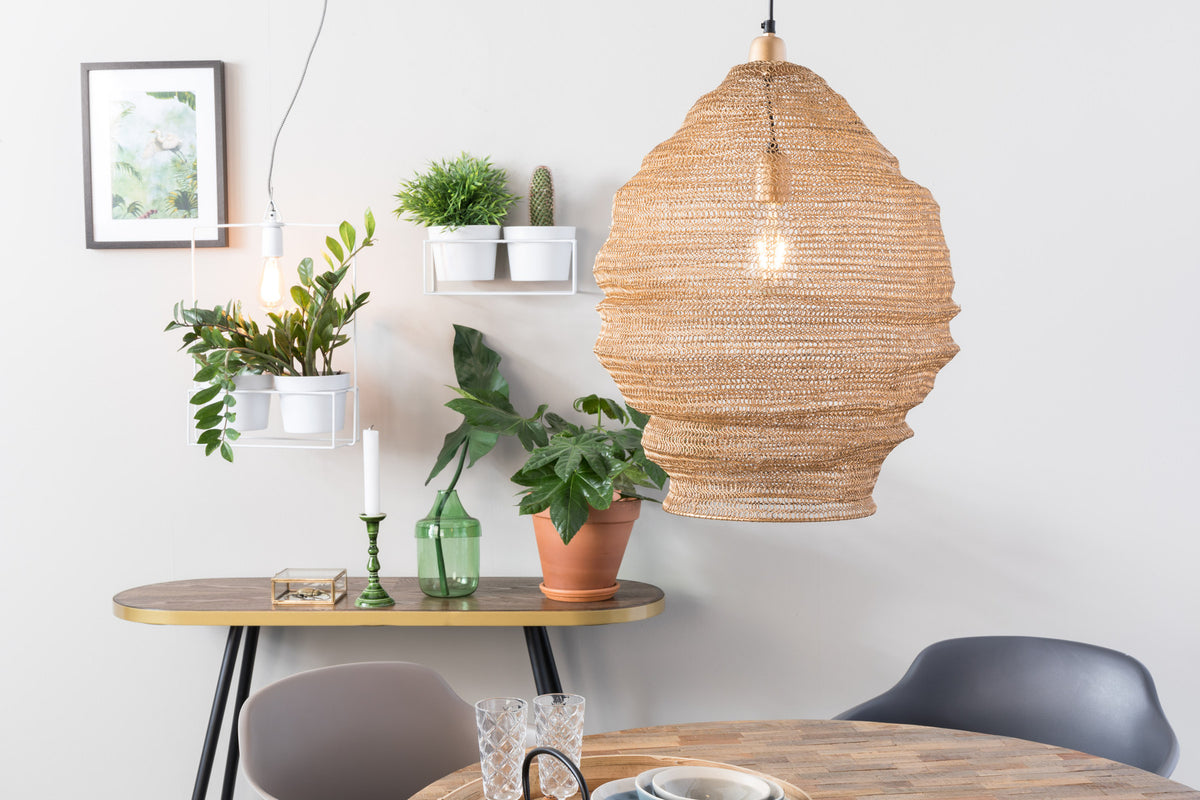 Pendellampe Lena in Gold präsentiert im Onlineshop von KAQTU Design AG. Pendelleuchte ist von White Label Living