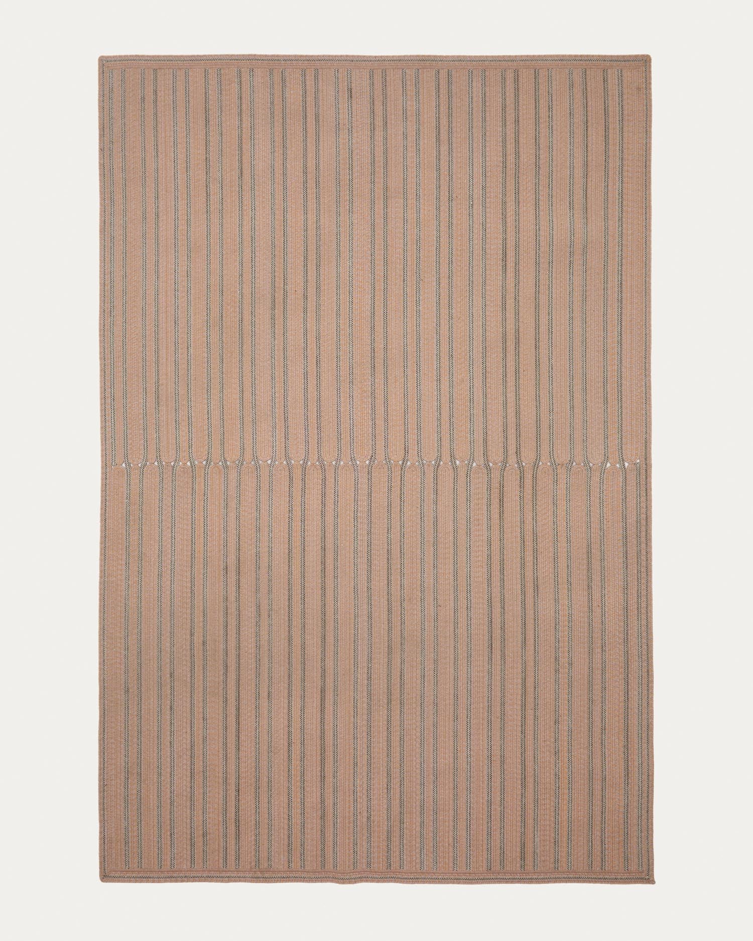 Teppich Olivan 100 % PET hellorange 200 x 300 cm in Hellorange präsentiert im Onlineshop von KAQTU Design AG. Teppich ist von Kave Home