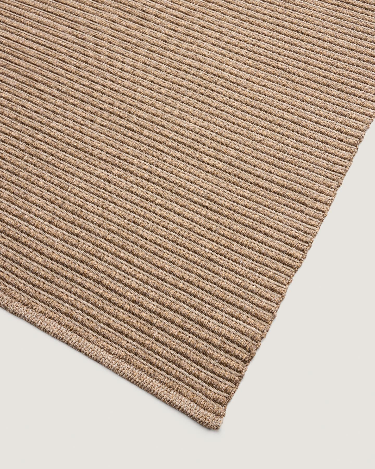 Teppich Ardelia aus synthetischen Fasern beige 160 x 230 cm in Beige präsentiert im Onlineshop von KAQTU Design AG. Teppich ist von Kave Home