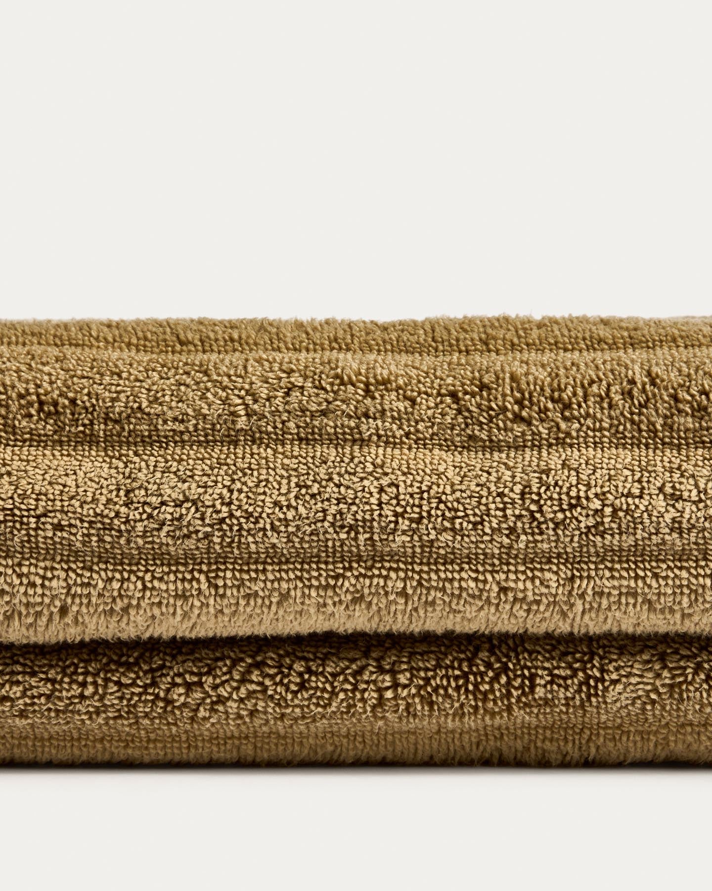 Badetuch Navira aus 100 % Baumwolle, hellgrün, 70 X 140 cm in Hellgrün präsentiert im Onlineshop von KAQTU Design AG. Badetuch ist von Kave Home