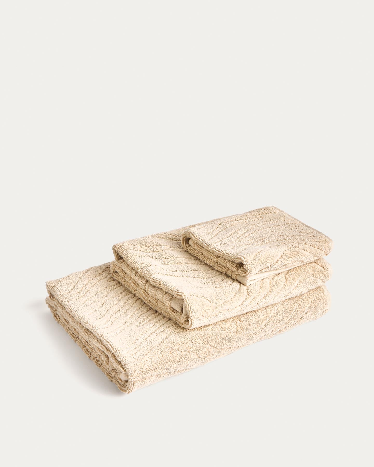 Toilettenhandtuch Dalira aus 100 % Baumwolle mit Jacquard-Zebramuster, beige, 30 x 50 cm in Beige präsentiert im Onlineshop von KAQTU Design AG. Handtuch ist von Kave Home