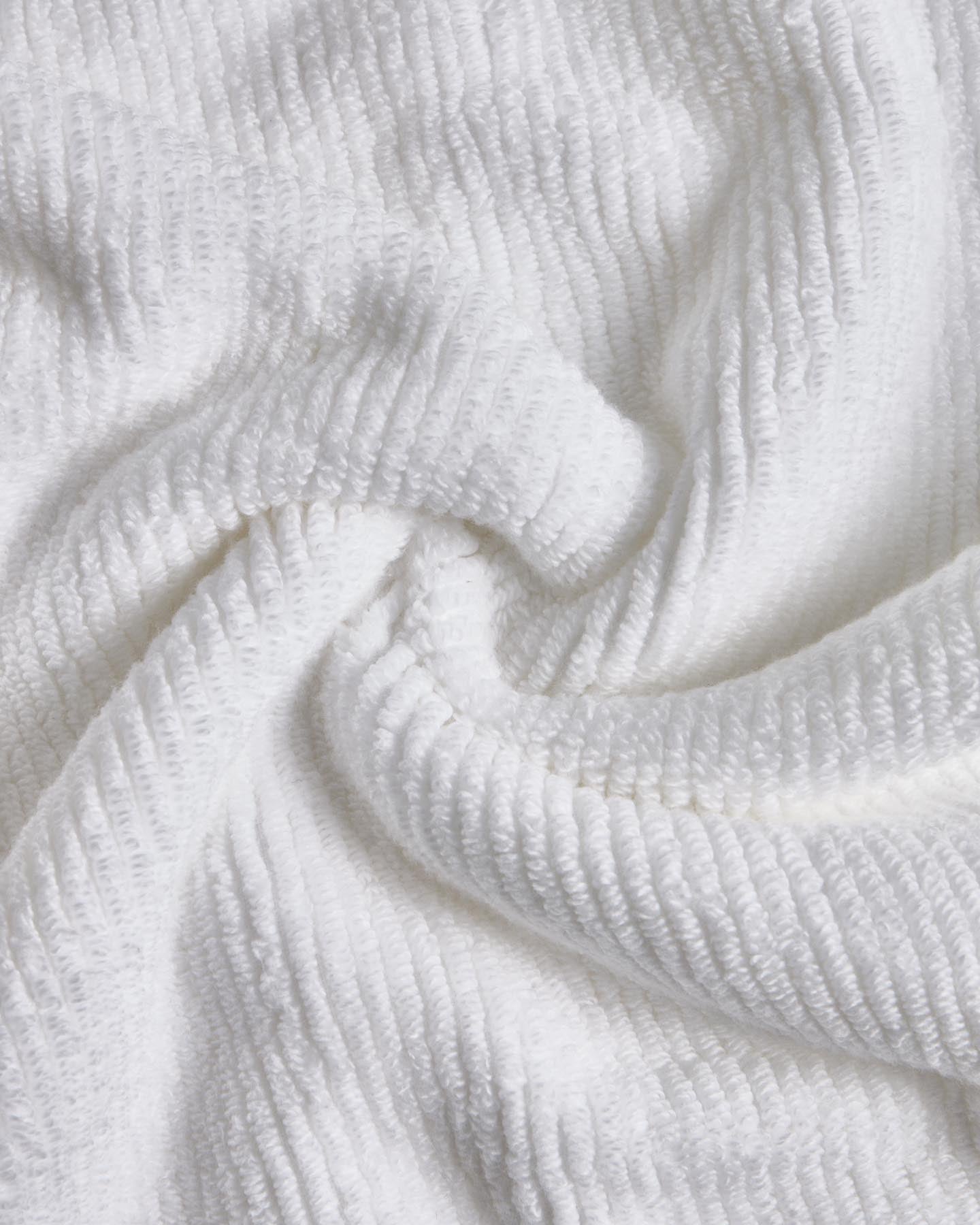 Handtuch Olvira aus 100 % Baumwolle mit Jacquard-Muster, weiss, 50 x 90 cm in Weiss präsentiert im Onlineshop von KAQTU Design AG. Handtuch ist von Kave Home