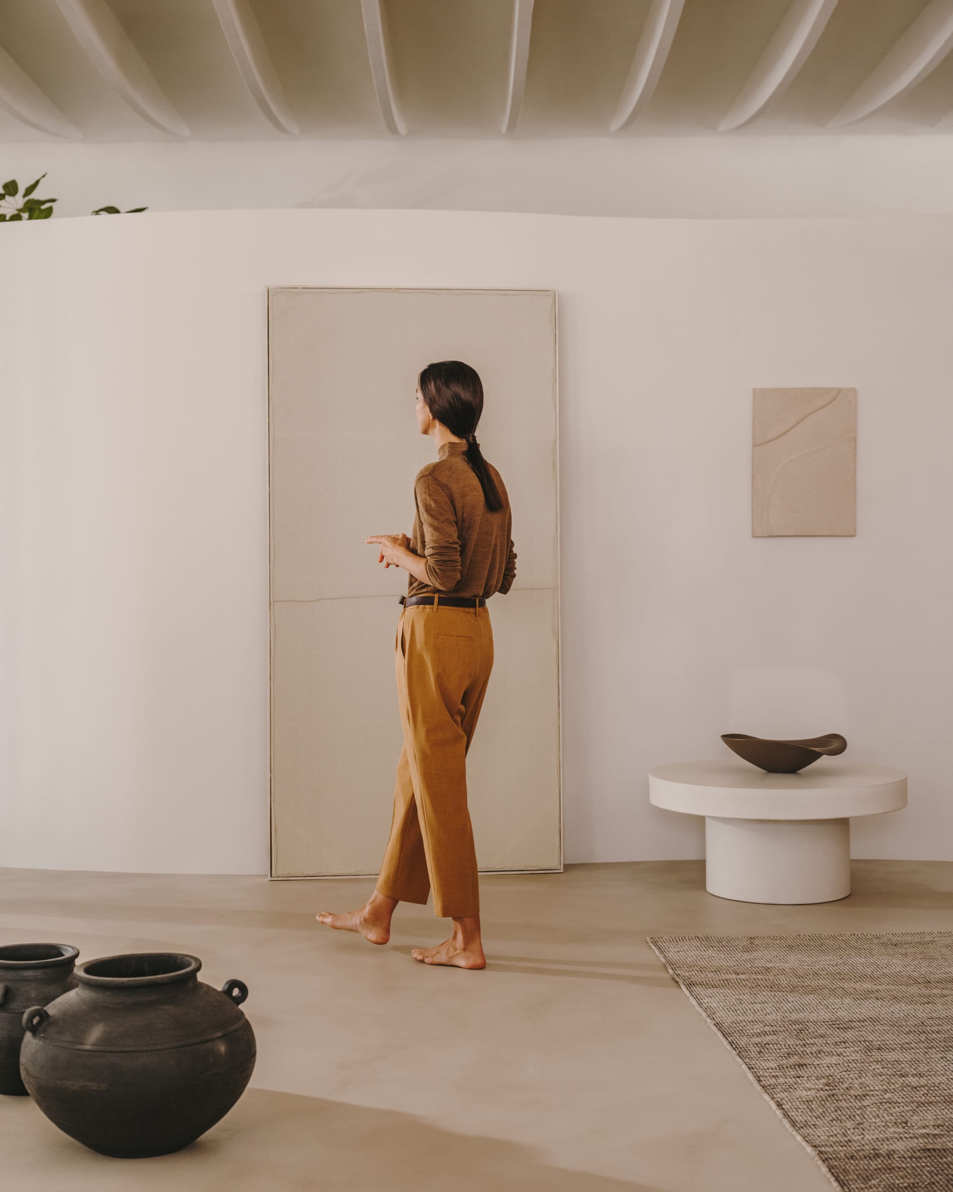 Entdecken Sie den Malenka Teppich von Kave Home: 200 x 300 cm, aus 100% Wolle, handgefertigt, umweltfreundlich und perfekt für jeden Raum.