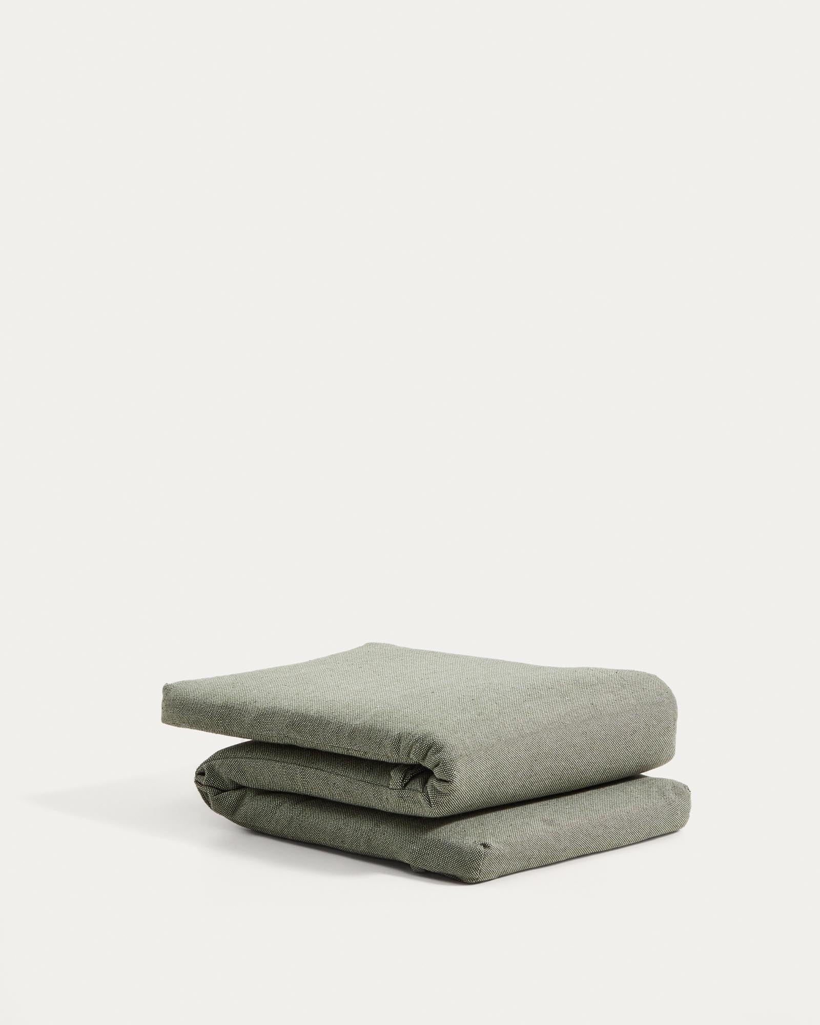 Stylisches und umweltfreundliches Sonnenliegekissen Maoni in frischem Grün, gefertigt aus 100 % recyceltem PET, ideal für entspannte Stunden im Freien.
