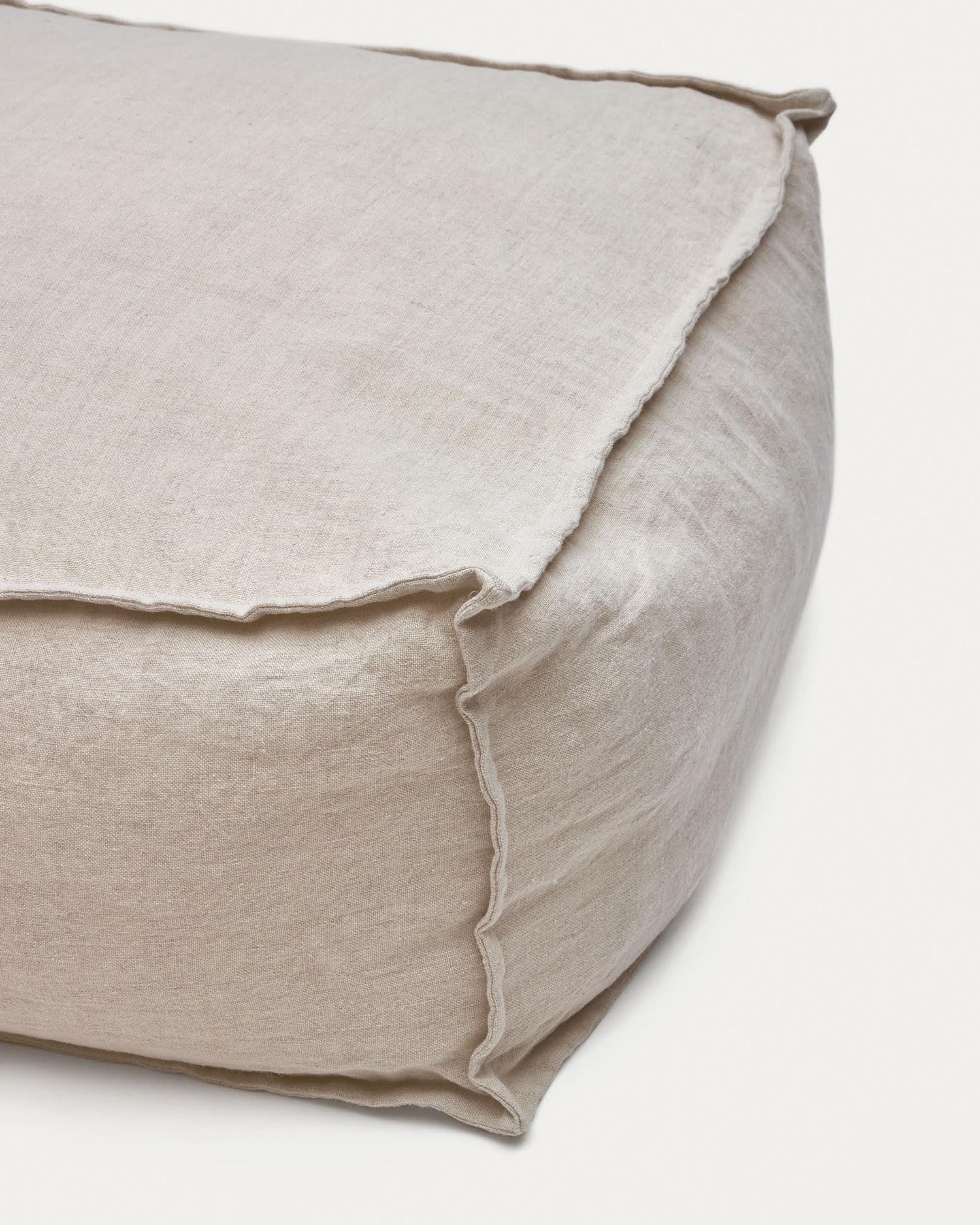 Beige Forallac Pouf aus 100% Leinen, 50x50 cm – stilvolles Möbelstück für zusätzlichen Komfort und vielseitige Nutzung in jedem Wohnraum.