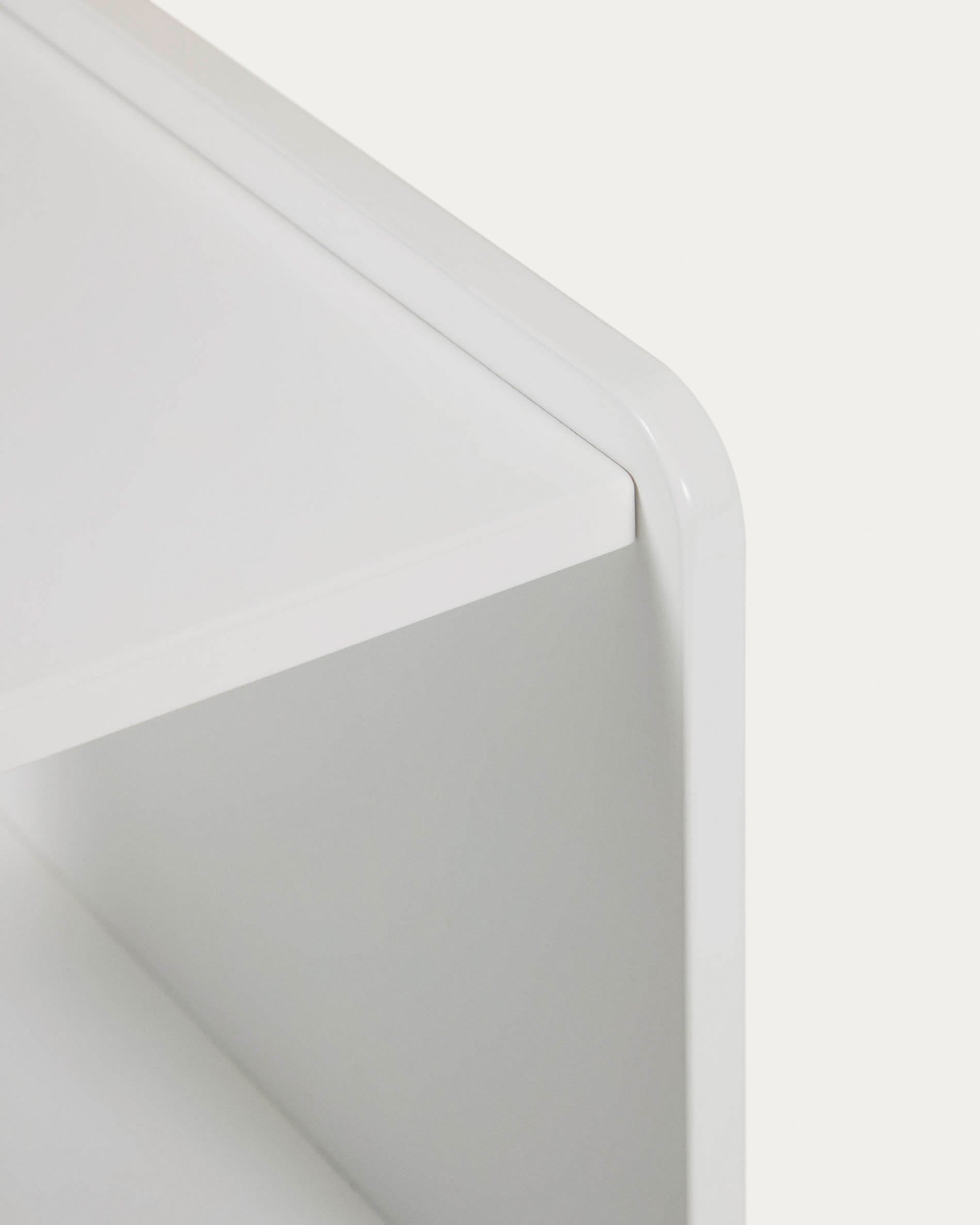 Das Nunila Sideboard von Kave Home vereint elegantes Design mit praktischem Stauraum für Kinderzimmer, ideal für Ordnung und kreative Entfaltung.