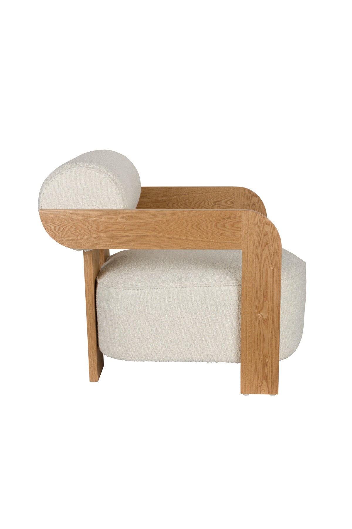 Sessel Oolong mit Bouclé-Bezug und abgerundetem Holzrahmen, Sitz und Rücken in Beige