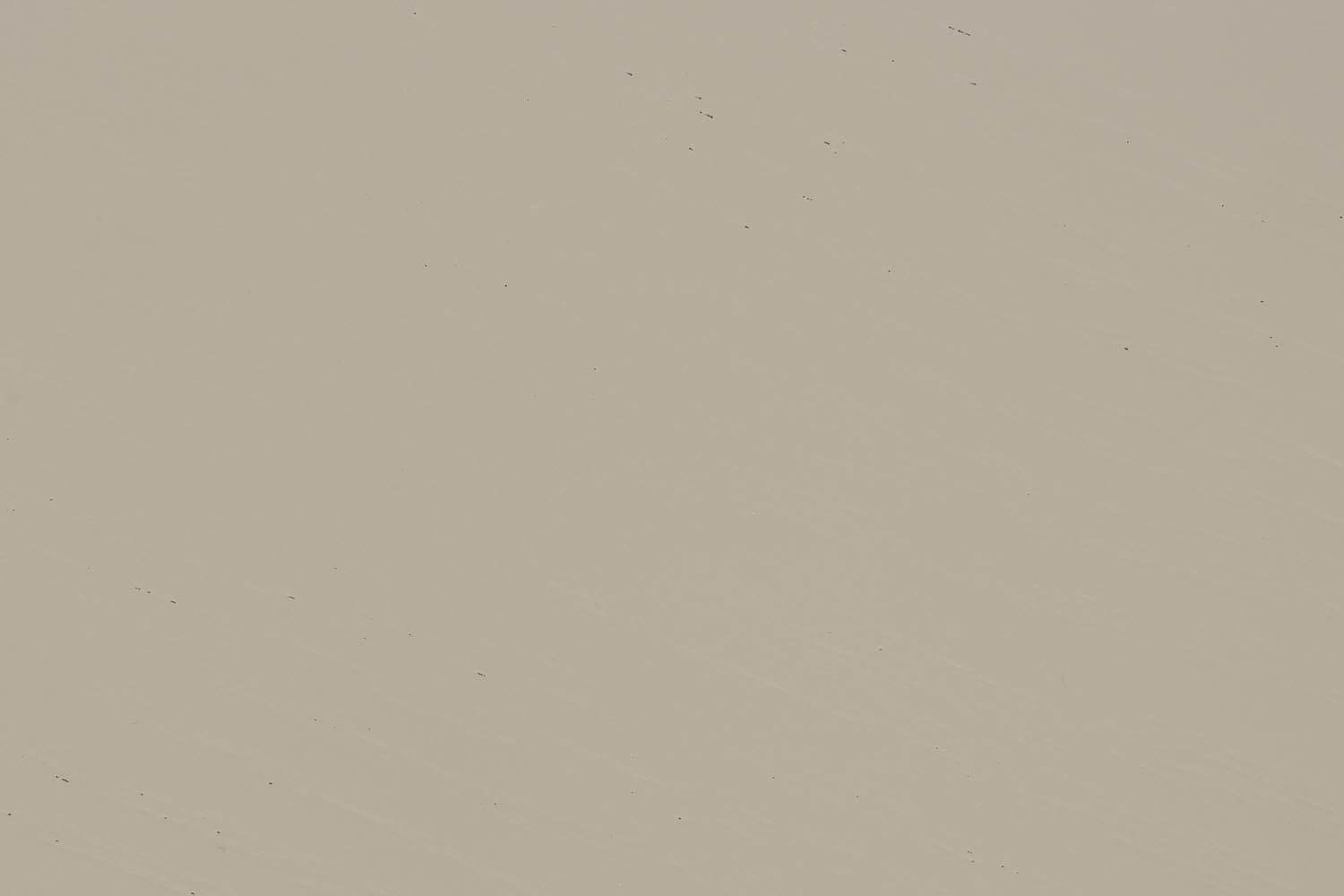 Der Beistelltisch Jason Beige von Zuiver vereint modernes Design mit Funktionalität. Perfekt als stilvolle Ablage in jedem Raum!