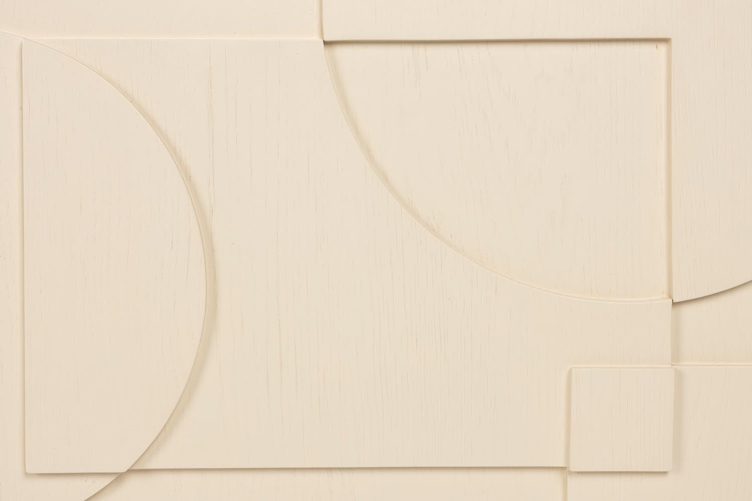 Erleben Sie das Sideboard Faces von Zuiver – ein stilvolles Möbelstück mit faszinierenden Relieftüren aus Eichenholz, das Eleganz und Vielseitigkeit vereint.