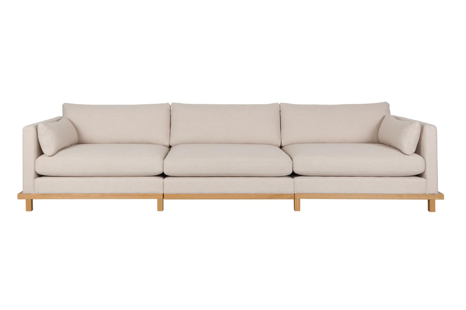 Sofa Blossom 4,5-Seater in Sand präsentiert im Onlineshop von KAQTU Design AG. 4er Sofa ist von Zuiver