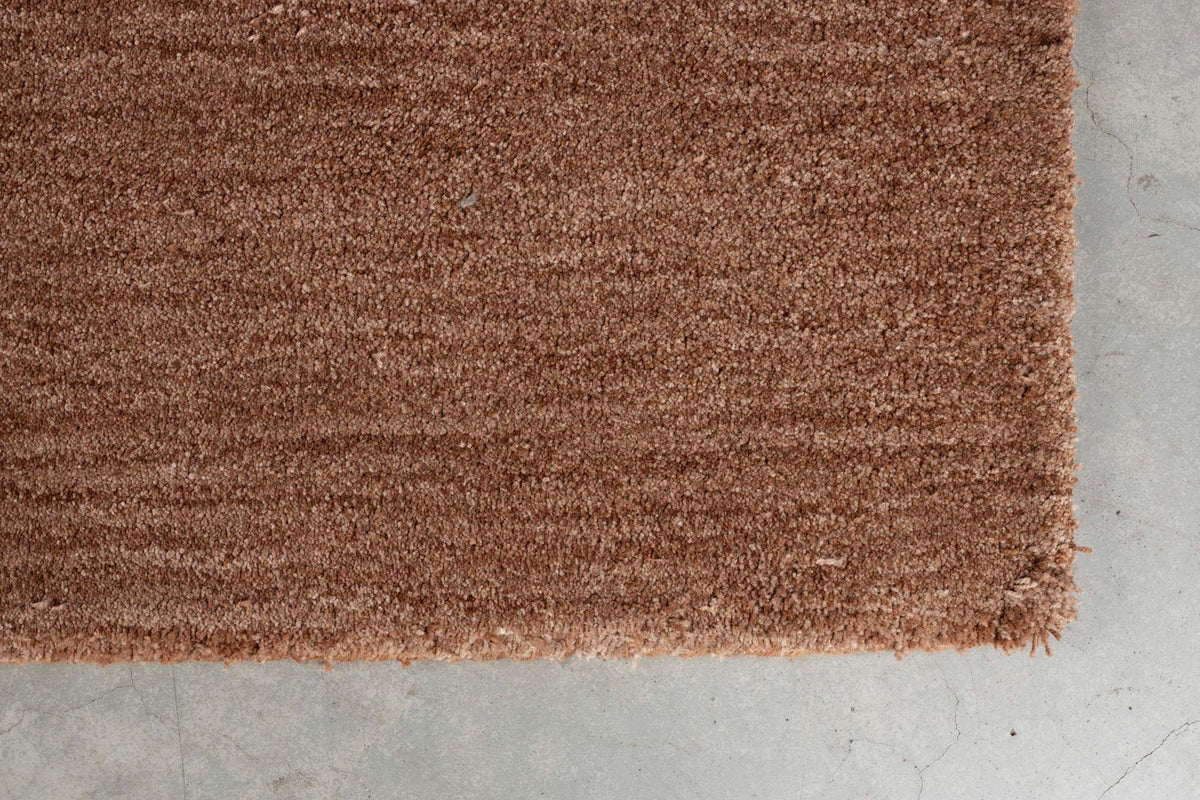 Teppich Luwte 160x230 in Rot präsentiert im Onlineshop von KAQTU Design AG. Teppich ist von Zuiver