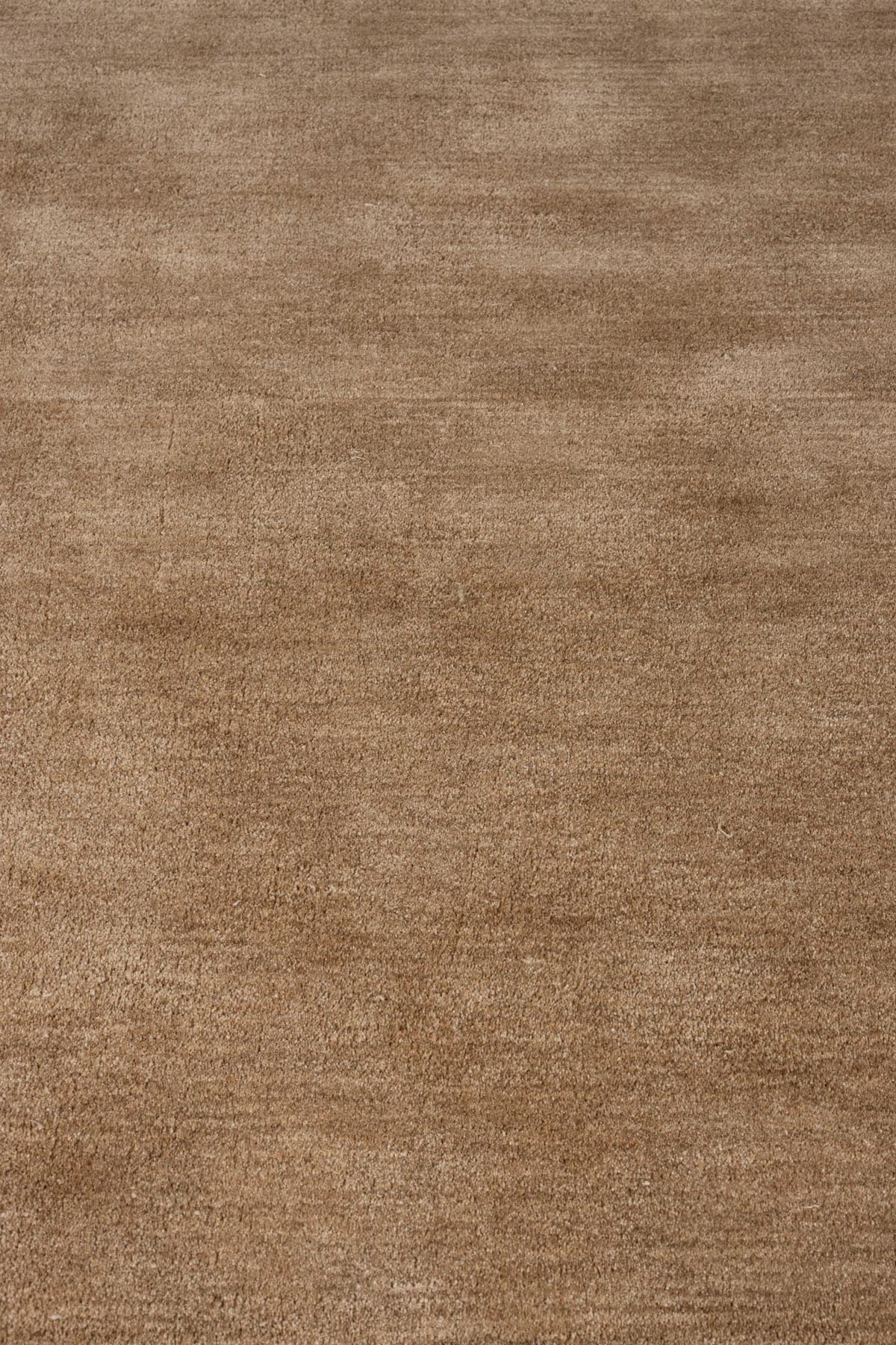 Teppich Luwte 160x230 in beige präsentiert im Onlineshop von KAQTU Design AG. Teppich ist von Zuiver