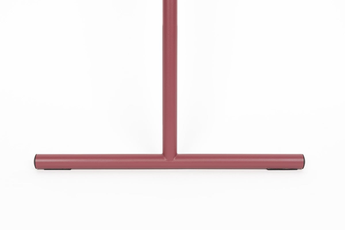 Leiter Tess in Marsala präsentiert im Onlineshop von KAQTU Design AG. Kleiderständer ist von Zuiver